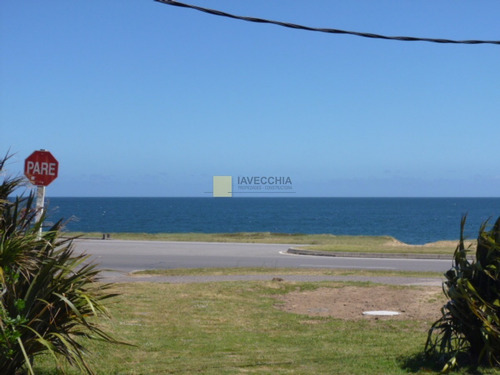 Imagen 14 de 30 de Venta De Casa Frente Al Mar De 4 Dormitorios En Pinares