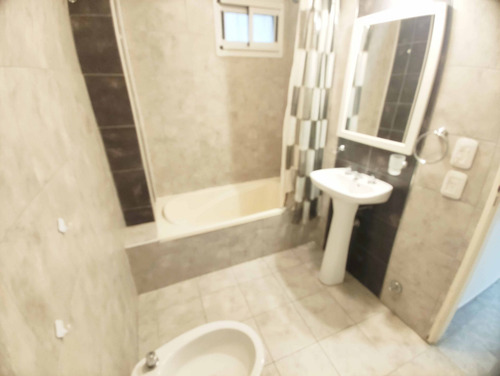 Depto Venta Ramos Mejia 2 Amb Con Patio