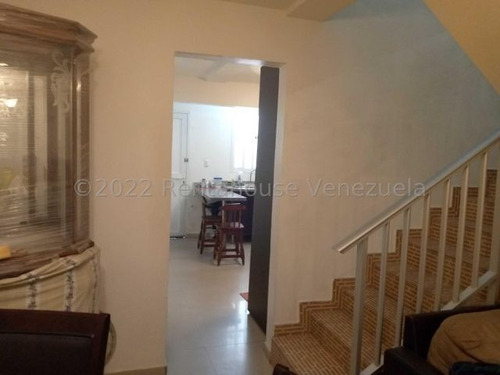 Imagen 4 de 9 de En Venta Townhouse Amoblado Listo De Habitar Ubicado En Puerta Maraven Punto Fijo Falcon. Cod Flex 23-2602