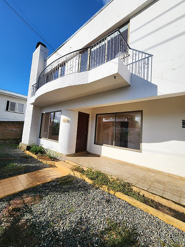 Gran Casa Para Uso Comercial  En Coihueco