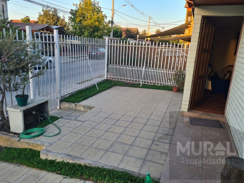 Oportunidad!!!! Vendo Casa Esquina De 1piso, Metro Del Sol