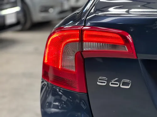Volvo S60 2.0 T5 Premium