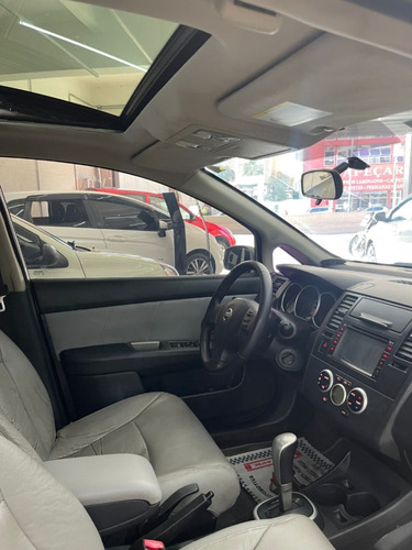 Nissan Tiida 1.8 SL 16V FLEX 4P AUTOMÁTICO