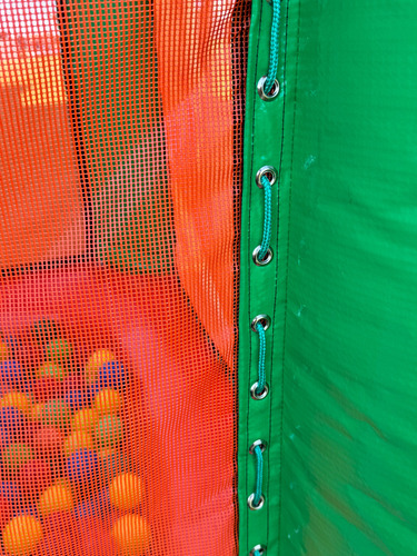 Mini Tobogã Com Piscina De Bolinhas
