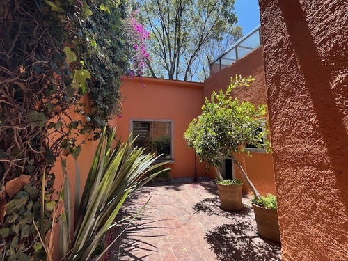 Casa Con Jardín En Cuajimalpa