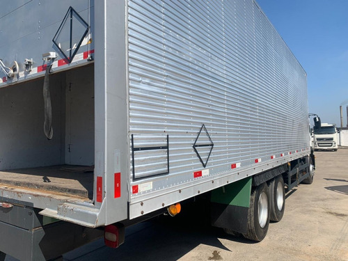 Caminhão Vw 24-280 Constellation 6x2 Leito Trucado 2014
