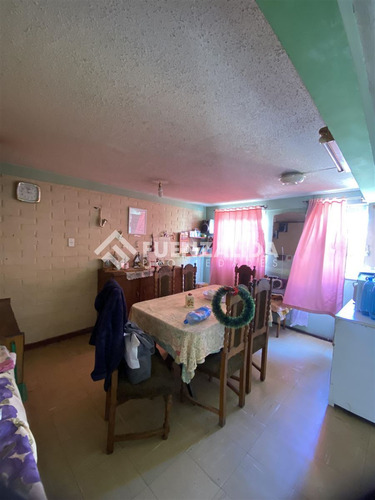 Departamento En Venta De 1 Dorm. En Maipú