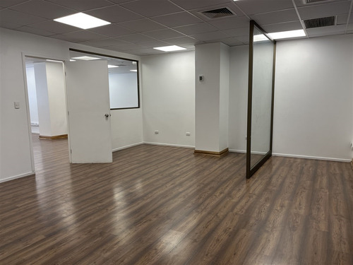 Oficina En Arriendo En Providencia