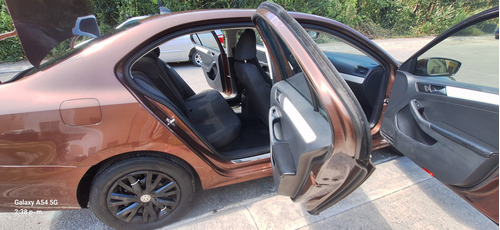 Volkswagen Jetta 2.5 Trendline Mt