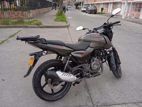 Moto Bajaj Pulsar 180 Fi Neon 2022