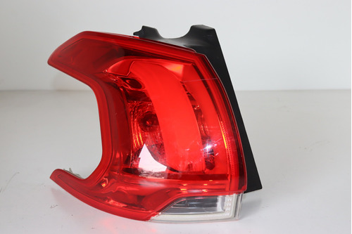 Farol Trasero Izquierdo Peugeot 2008 2014 Fat 1176