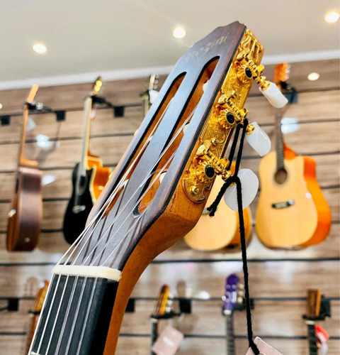 Imagem 7 de 7 de Violão Rozini Studio Clássico Eletroacústico Rx210 Nylon