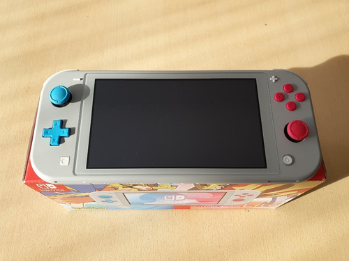 Nintendo Switch Lite Zacian & Zamazenta Edition + 128 Gb