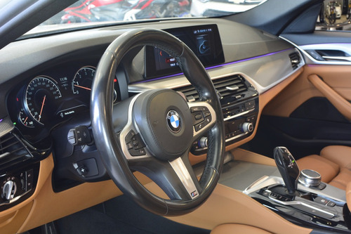 Imagem 3 de 13 de Bmw 530i 2.0 16v Turbo Gasolina M Sport Automático