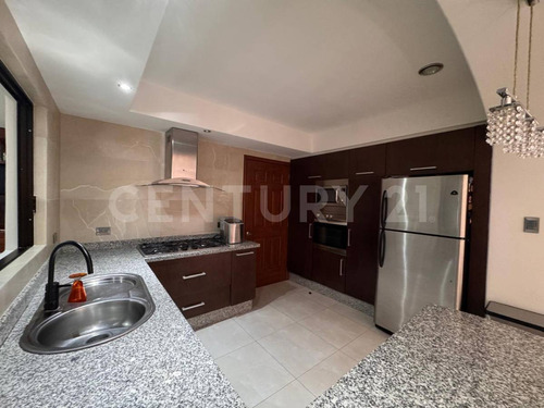 Casa En Venta En Las Quintas