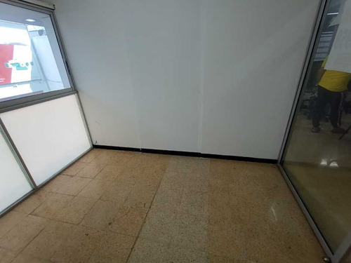 Imagen 15 de 26 de Local En Arriendo Pasajes Del Centro Pereira 4854292