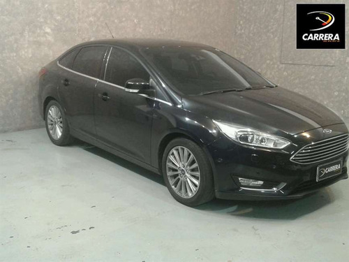 Focus 2.0 Titanium Plus Fastback 16v Flex 4p Powershift