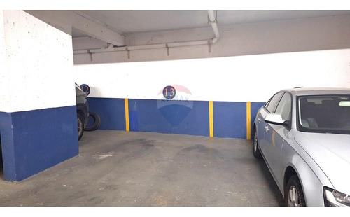 Estupendo Estacionamiento En Los Leones