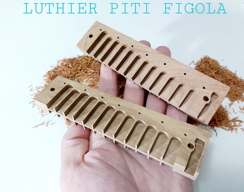 Imagen 4 de 9 de Afinación De Armónicas-melódicas-reparación Integral-luthier