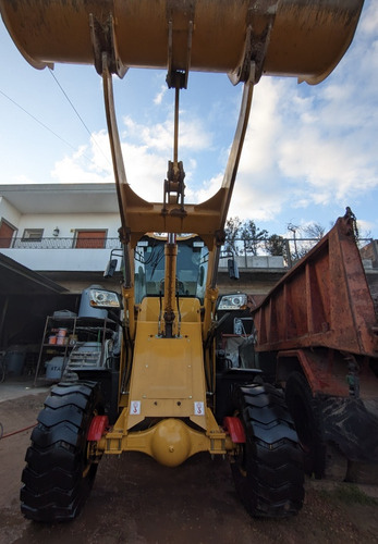 Pala Cargadora Taurus Ctx 918 - 2016 - 0,5 Mts - 375 Hs Uso