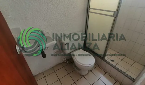 Apartamento En Arriendo En Provenza. Cod A403