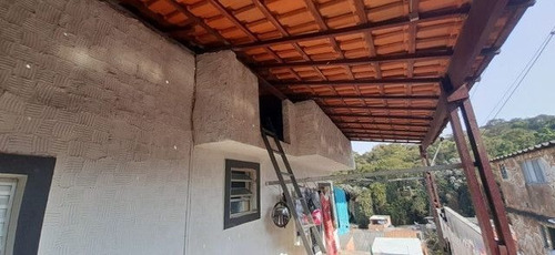 Casa À Venda Na Rua José Gomes, Jardim Itaoca, São Paulo - Sp - Liv-10639
