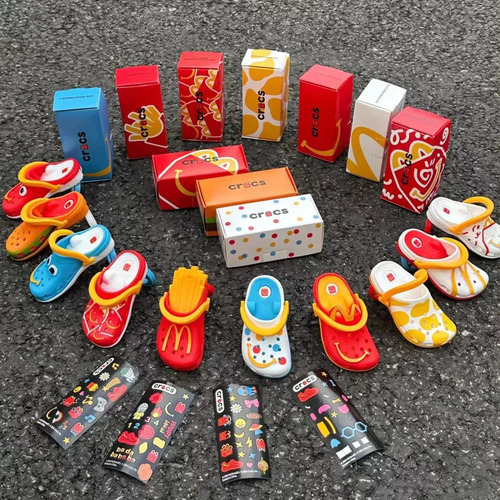 Mcdonalds Mini Crocs Keychain Happy Meal Toys Completed Toy