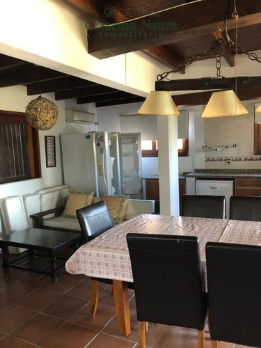 Imagen 3 de 20 de Muy Linda Casa En Bo. Bs As A Pasos De La Ruta 10
