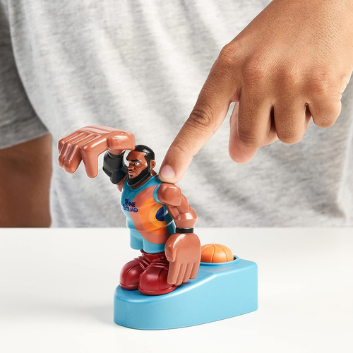 Space Jam: A New Legacy - Super Shoot & Dunk Juego con Figura de Lebron, Multicolor