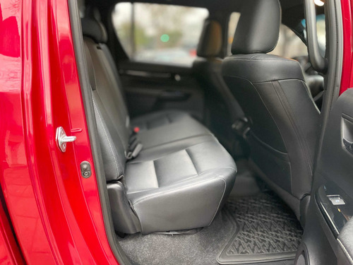 Toyota Hilux 2.8 Cd Srx 177cv 4x4 At