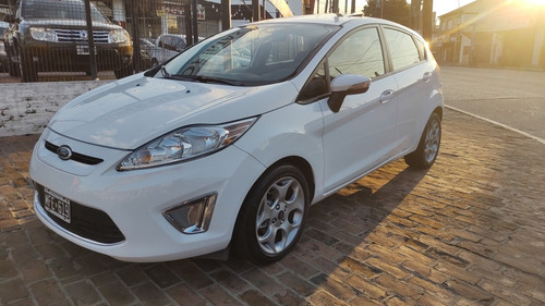 Ford Fiesta Kinetic 1.6 Design 120cv Titanium