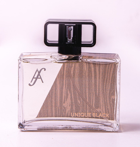 Imagem 1 de 1 de Perfume Amadeirado Unique Black 100ml Masculino Alta Fixação
