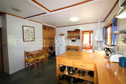 Imagen 8 de 21 de Hermosa Casa A Orillas Del Lago.