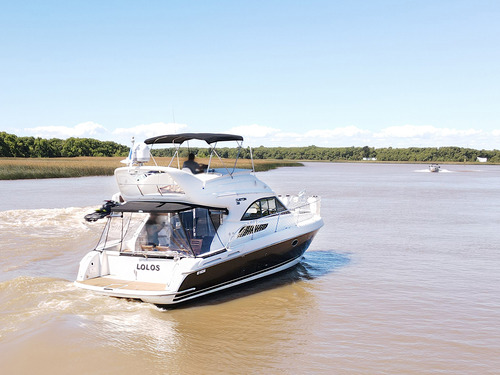 Crucero Custon 38 | 2 Volvo Penta 210hp Tdiesel Duoprop
