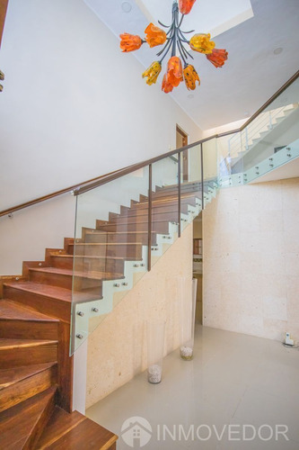 Casa · 4 Recámaras · Alberca · Centro · Sm12 · 350m2