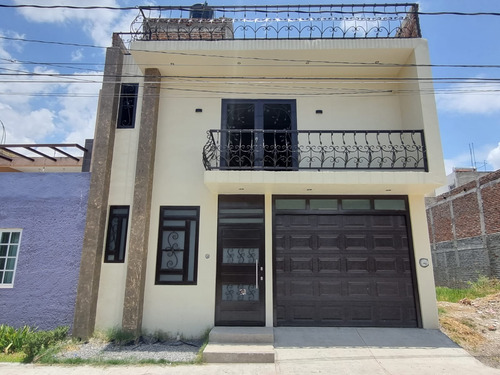 Casa Chihuahua En Obra Gris, Jardines De Sahuayo, Sahuayo Michoacan