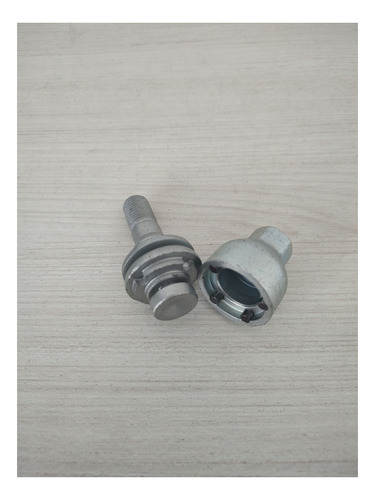 Tornillo Bulon Antirrobo 308 2011/2019 0047 Taranto