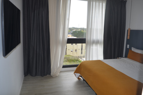Venta Departamento 2 Dormitorios Las Gaviotas Con Cochera