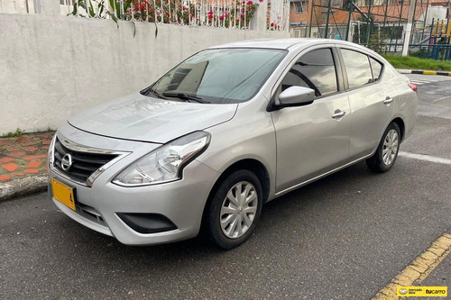 Nissan Versa 1.6 Drive