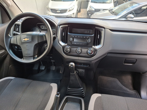 Chevrolet Picape Cabine Dupla Chevrolet S10 Cabine Simples 2.8 CTDi Chassi LS 4WD