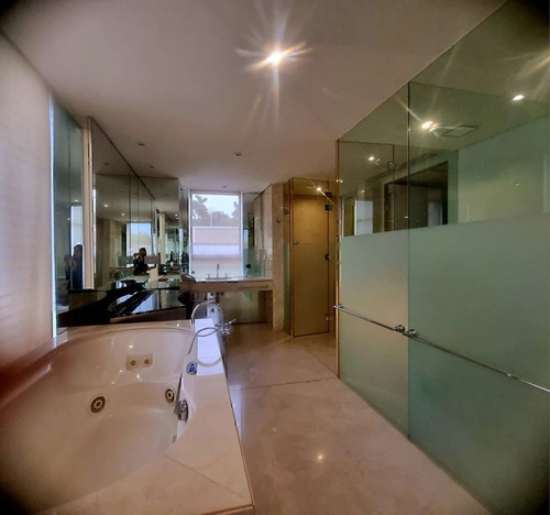 Venta De Departamento En Col. Lomas De Chapultepec, Miguel Hidalgo