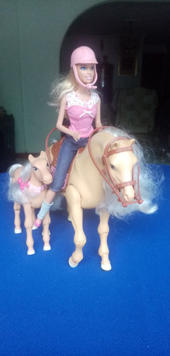 Barbie Escuestre Con Su Yegua Tawny Y Su Potrillo - Mattel