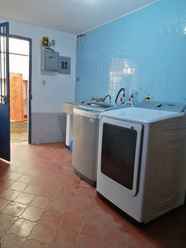 Quinta En Venta/urbanización Las Mayas El Limón/pg1112