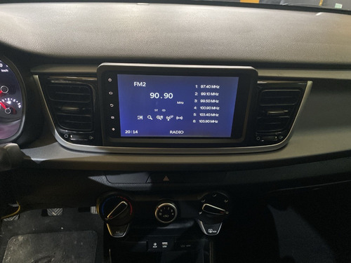 Imagen 20 de 25 de Kia Rio Vibrant