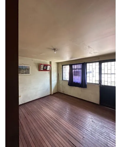 Venta De Casa Para Inversión Barrio Simon Bolivar
