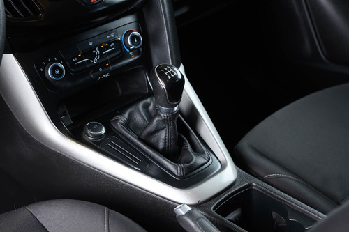Ford Focus III 1.6 S
