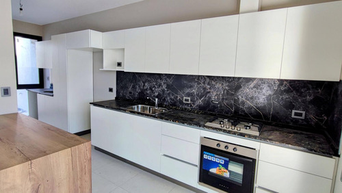 Casa En Docta Boulevard!
