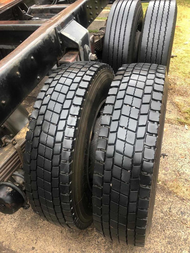 Imagem 7 de 11 de Volkswagen 15180