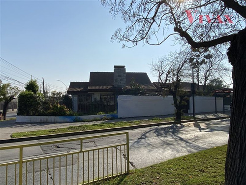 Casa En Arriendo De 4 Dorm. En Puente Alto