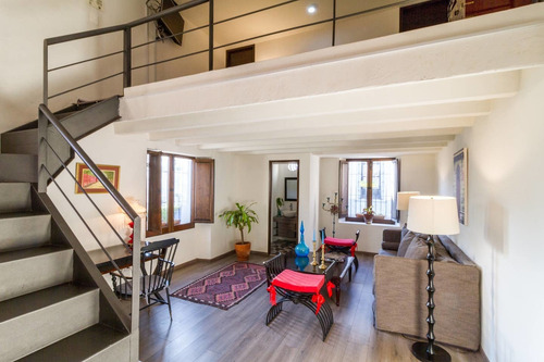 Imagen 3 de 12 de Loft En Casa Colonial Histórica Con Alberca Y Terraza